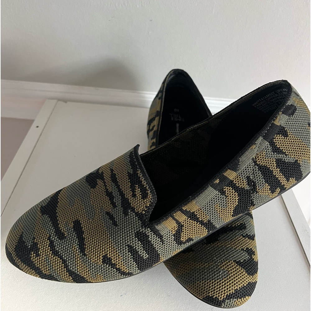 Camo shoes